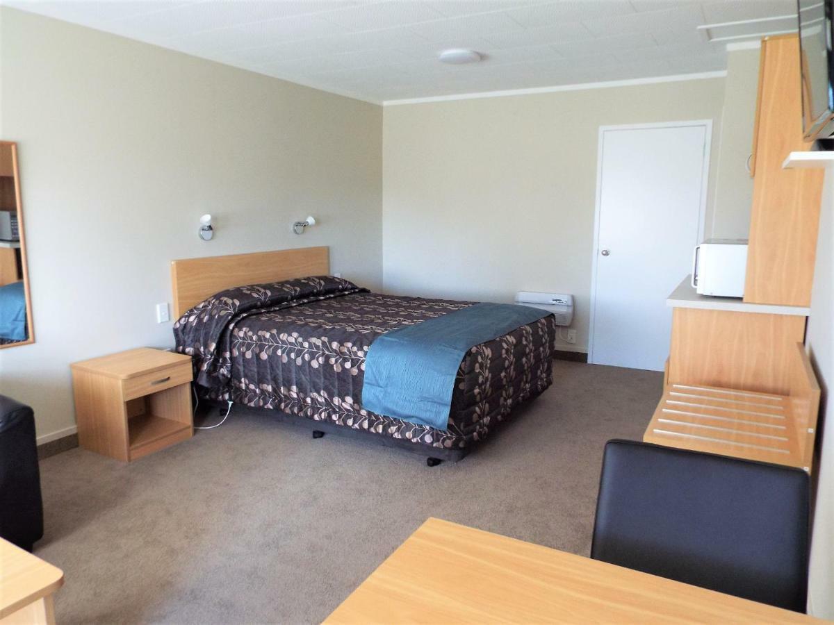 Turangi Bridge Motel Room photo